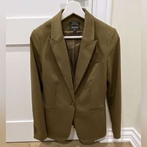 Kaki / olive blazer